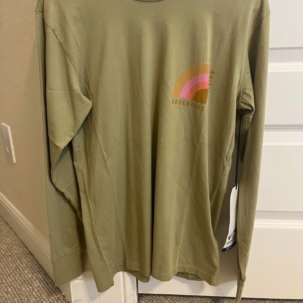 Billabong New With Tags Long